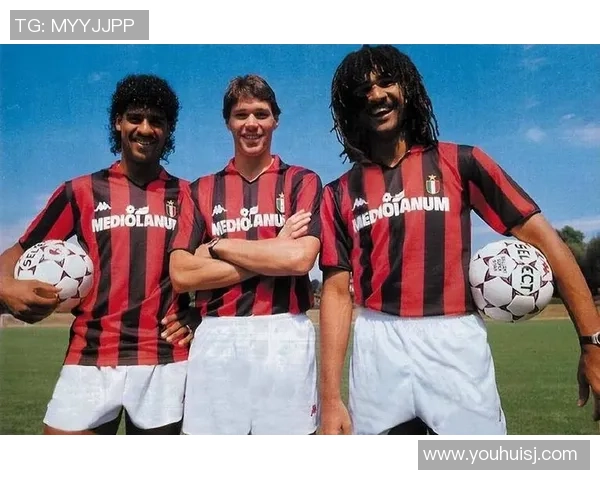 足球球星携美丽妻子温馨合影尽显幸福家庭风采