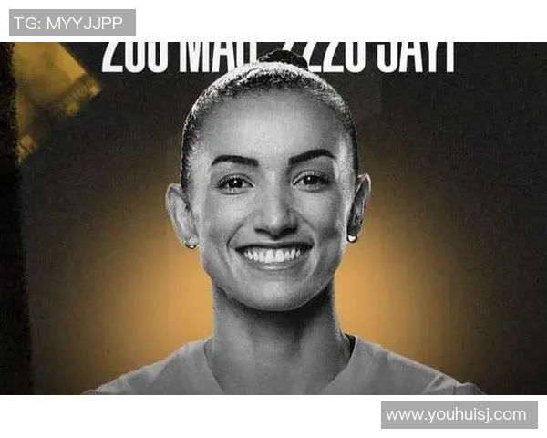 足球球星背后的大孝子 他如何用行动诠释对父母的深情与责任