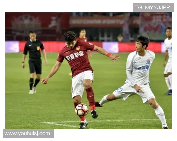 华夏幸福足球球星风采展现:从绿茵场到城市发展共赢之路 华夏幸福足球球星风采展现:从绿茵场到城市发展共赢之路